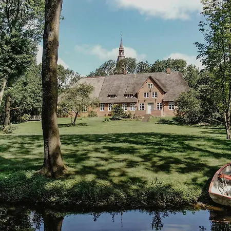 Relax In The Old Vicarage On Eiderstedt