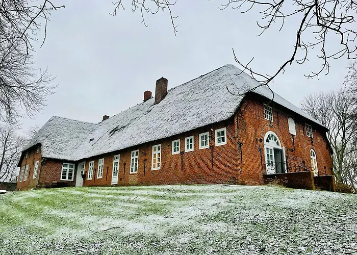 Relax In The Old Vicarage On Eiderstedt * Tetenbull